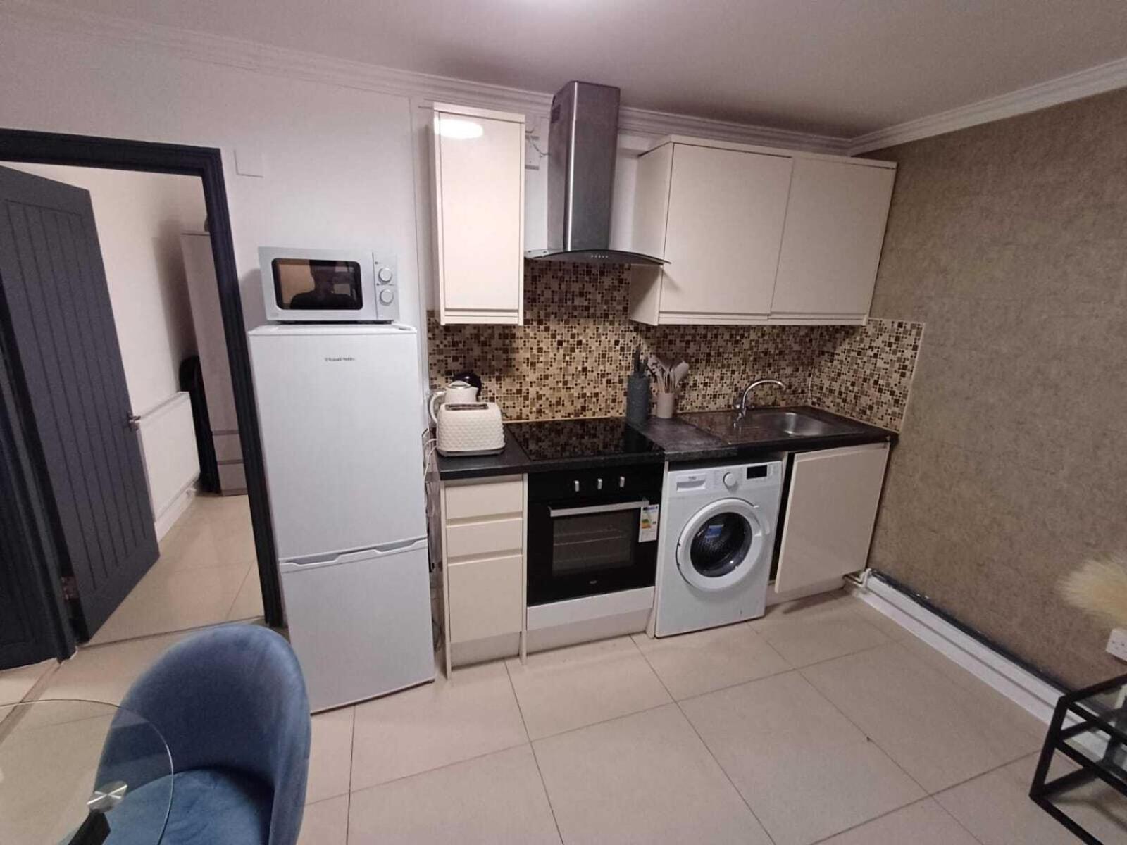 Modern Studios Queenspark London Bilik gambar