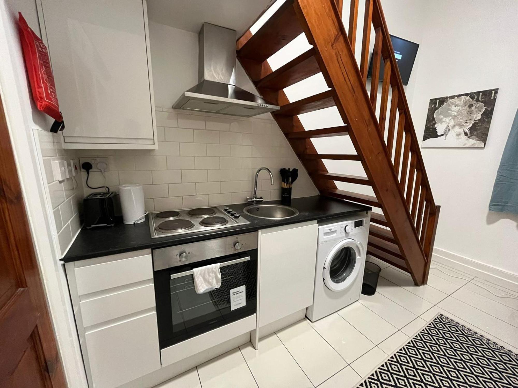 Modern Studios Queenspark London Bilik gambar