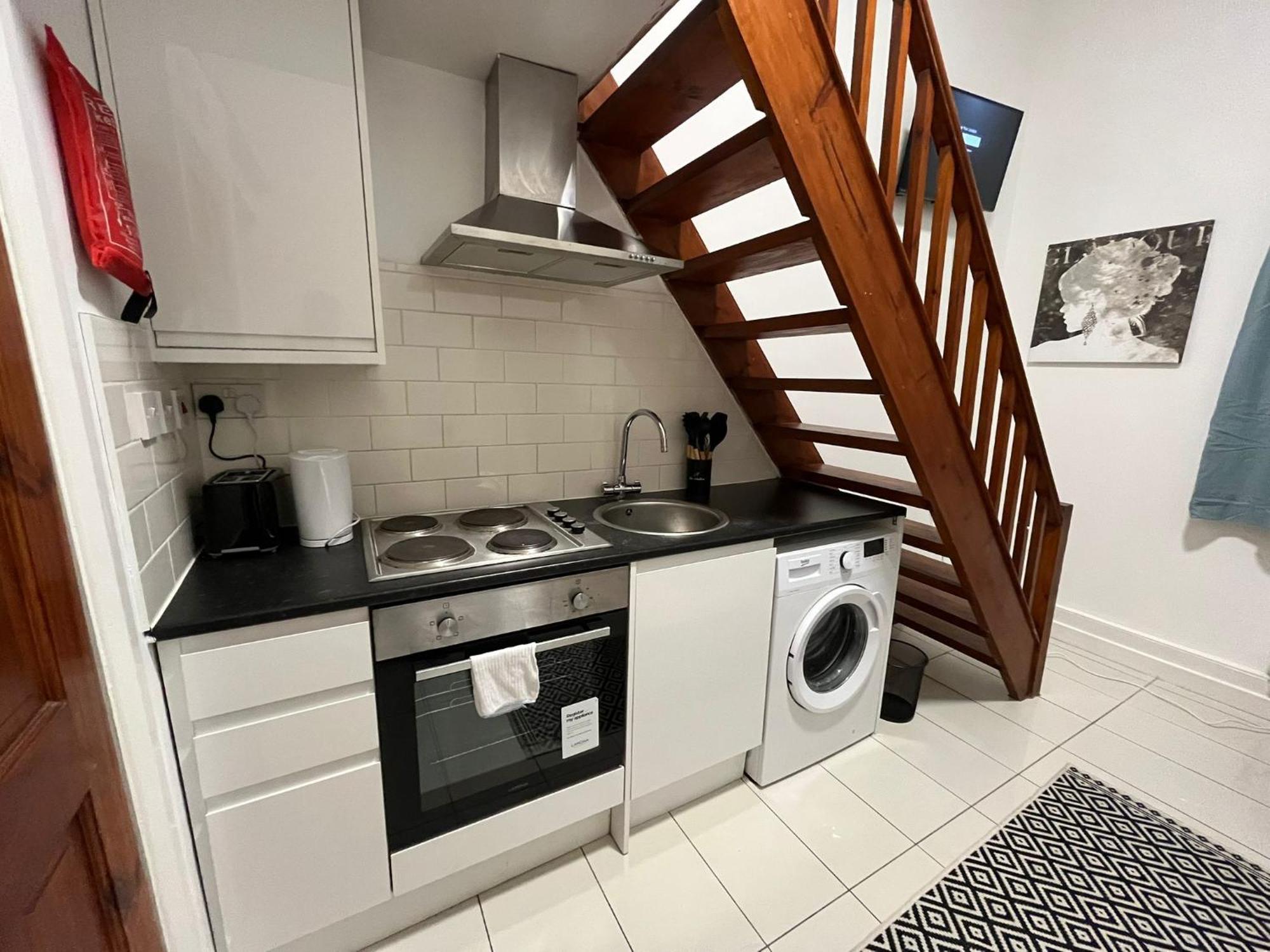 Modern Studios Queenspark London Bilik gambar