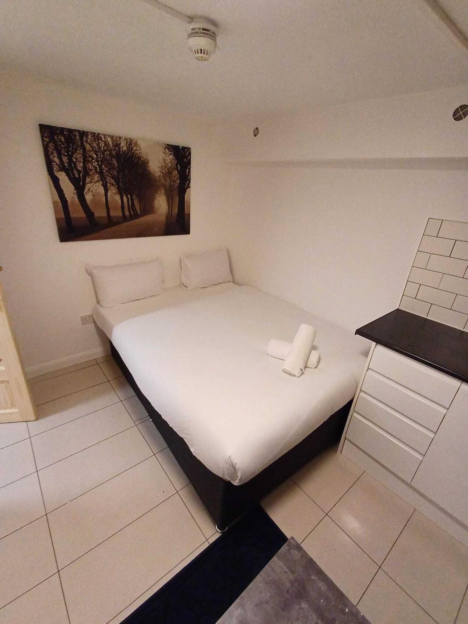 Modern Studios Queenspark London Bilik gambar
