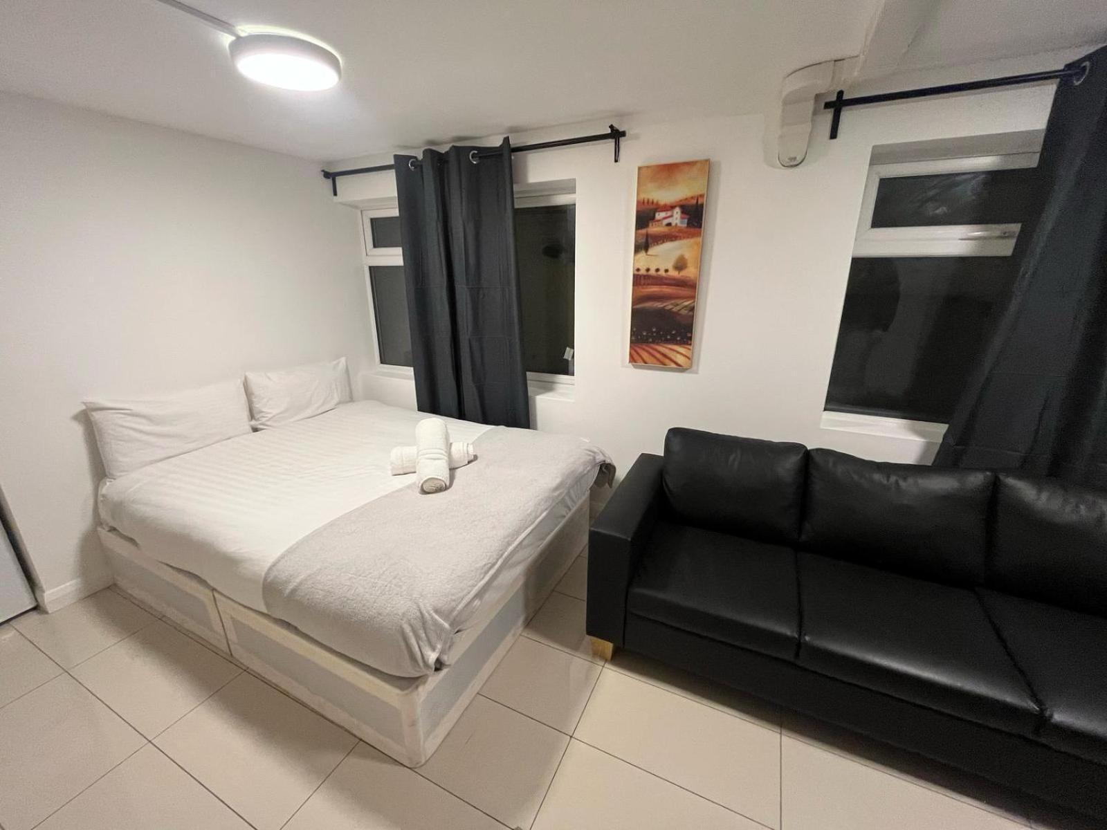 Modern Studios Queenspark London Bilik gambar