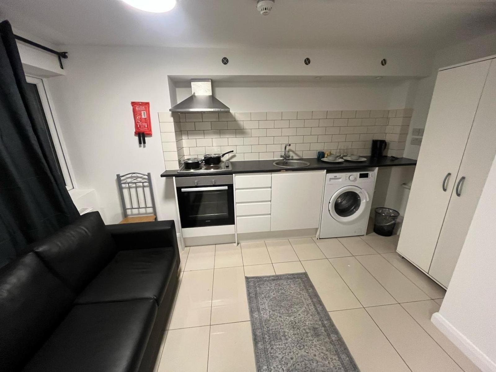 Modern Studios Queenspark London Bilik gambar