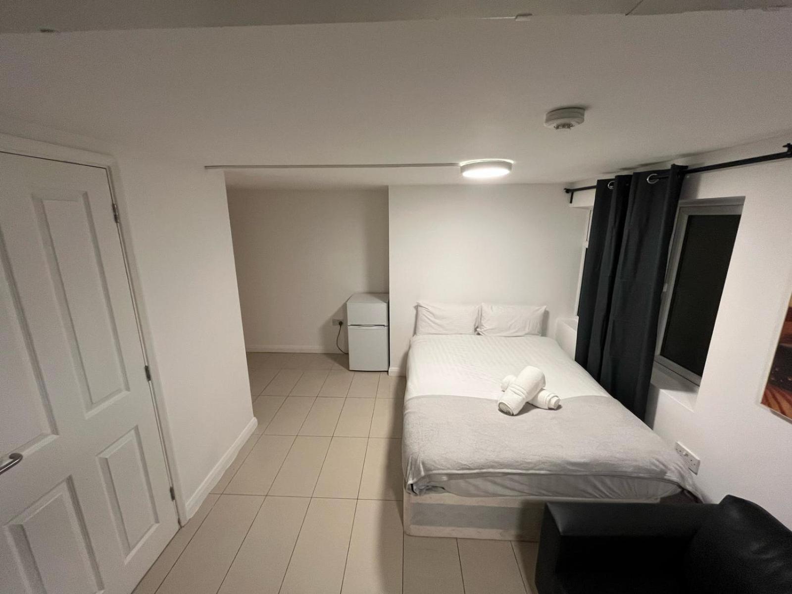 Modern Studios Queenspark London Bilik gambar